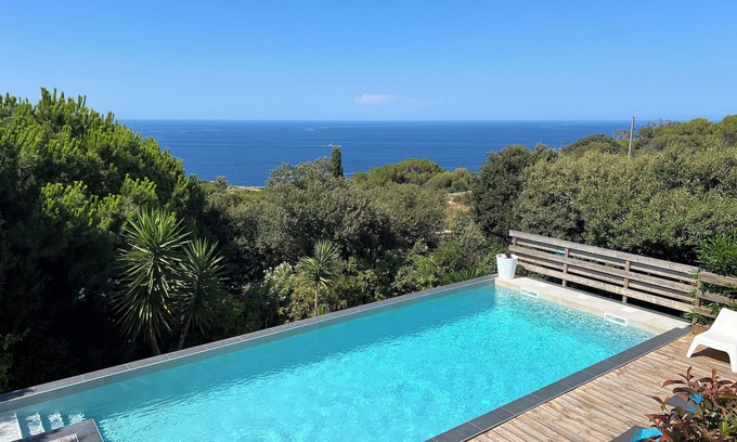 Calvi Villa | CALVI EXCEPTIONAL, UNIQUE, PANORAMIC SEA VIEW, MODERN VILLA, SWIMMING POOL 8 people