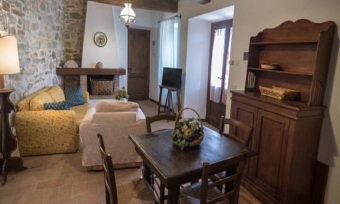 Todi Apartment | Calvino Borgo Bianchini apartment