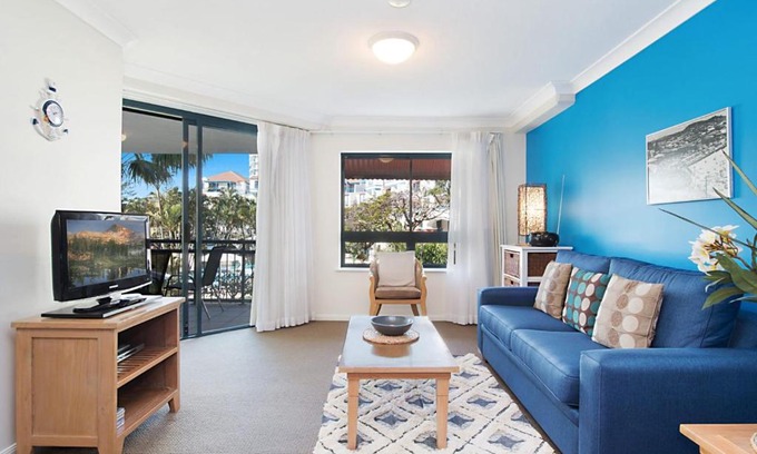 Coolangatta Apartment | Calypso Plaza Resort Unit 217