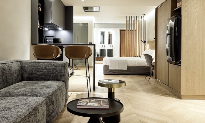 Vouliagmeni Apartment | Cama Luxury Suites Kavouri