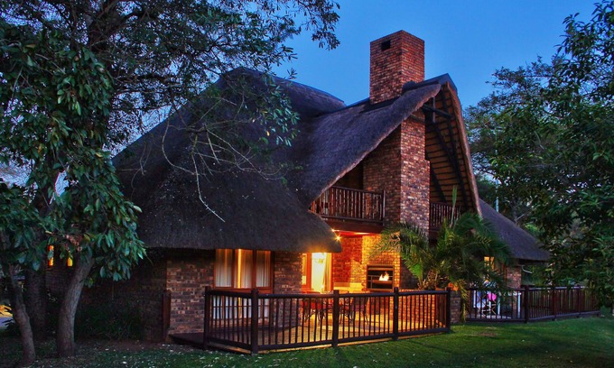 Hazyview Cabin | Cambalala Kruger Park Lodge