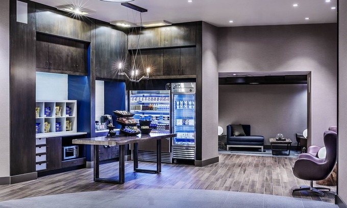 Downtown Chicago Hotel | Cambria Hotel Chicago Loop - Theatre District