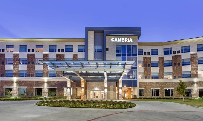 Richardson Hotel | Cambria Hotel Richardson - Dallas