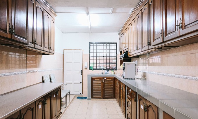 Kempas House | Camelia Homestay