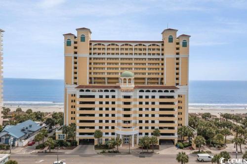 Myrtle Beach Hotel | Camelot By The Sea - Blue Palmetto Vacation Rentals