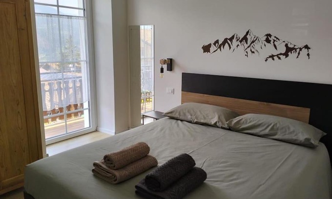 Tesero Apartment | Camera con bagno privato