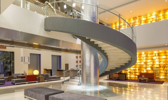Alvaro Obregon Hotel | Camino Real Pedregal Mexico