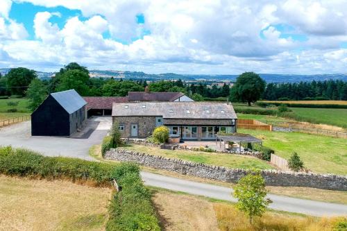 Montgomery House | Camlad Barn