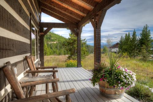 Spanish Peaks House | Camp Arrowhead Cabin