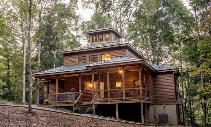 Victor Cabin | Camp McComas SUMMER SPECIALS Message Us National Park Access
