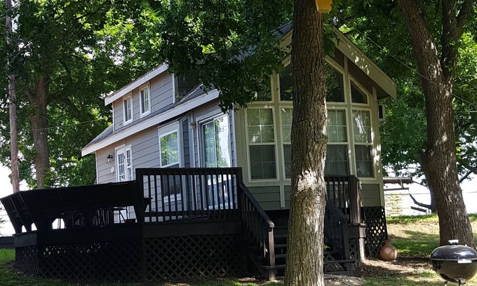 New Braunfels Cabin | Camp Willow Cottage 2 Lake Dunlap Guadalupe River
