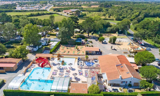 Bretignolles-sur-Mer House | Campagne à la mer ! Mobil-home tout équipé + TV