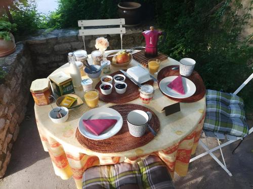Saint-Etienne-les-Orgues Bed & Breakfast | Campagne de Pré Grand