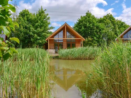 Aubourn House | Campbell Lodge