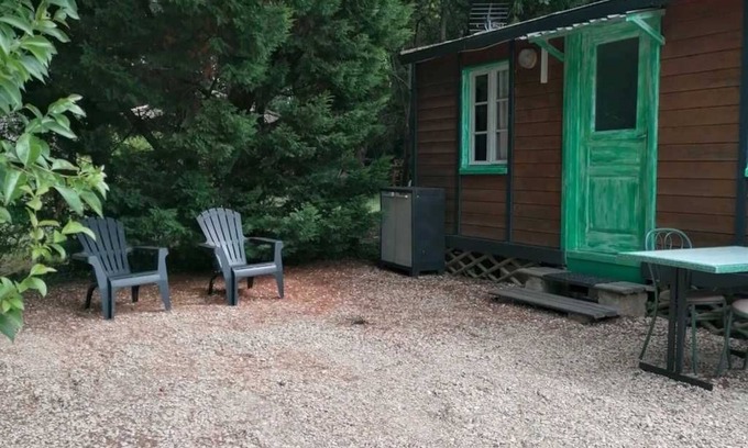 Paluds de Noves Ski Chalet | Camping 4 étoiles - Piscine - eehf0c