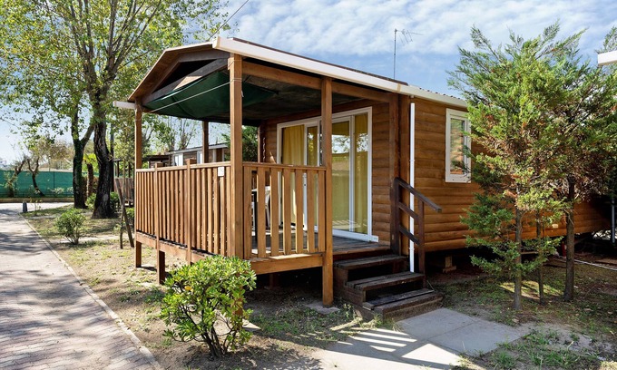 Chioggia RV Rental | Camping "Camping Grande Italia Vulcano 2" with Sea View