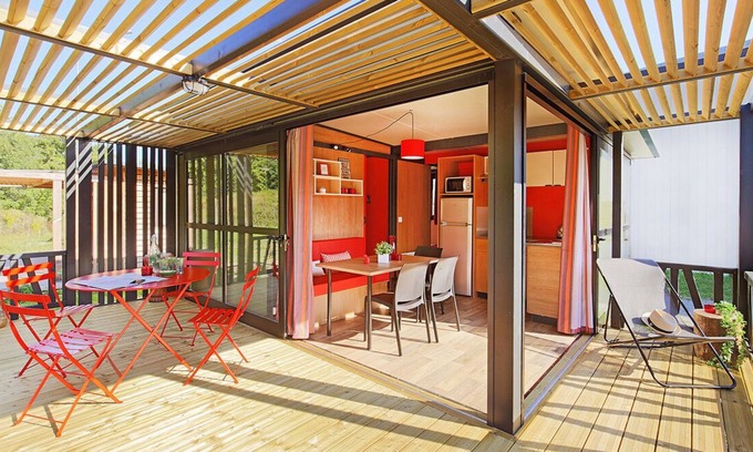 Lezan Ski Chalet | Camping Chalet Nouméa