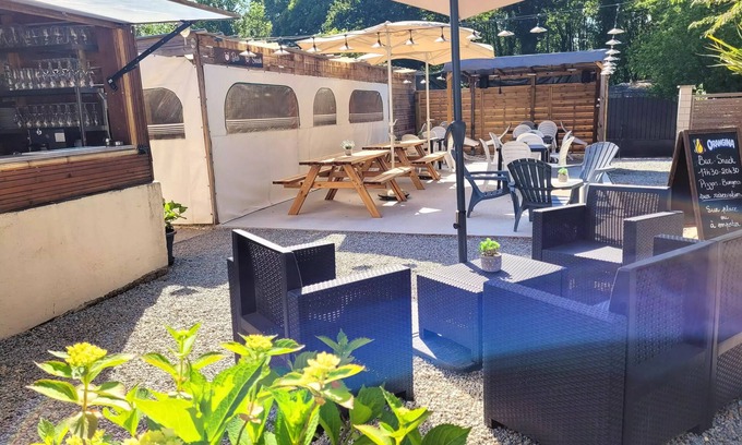 Guillac House | Camping des Cerisiers* - Tipi 3 rooms 4 people Without Sanitary
