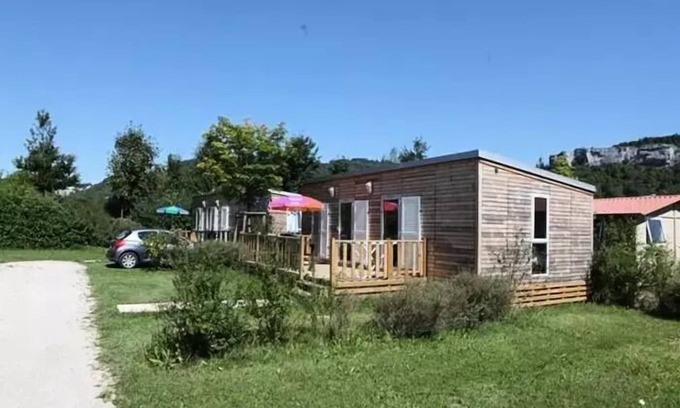 Ornans House | Camping Ecologique la Roche d'Ully* - Cottage Granvelle 3 rooms 4 people