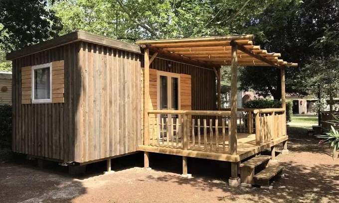 Saint-Jean-Pla-de-Corts House | Camping les Casteillets* - 3-room cabin for 5 people Without sanitary facilities