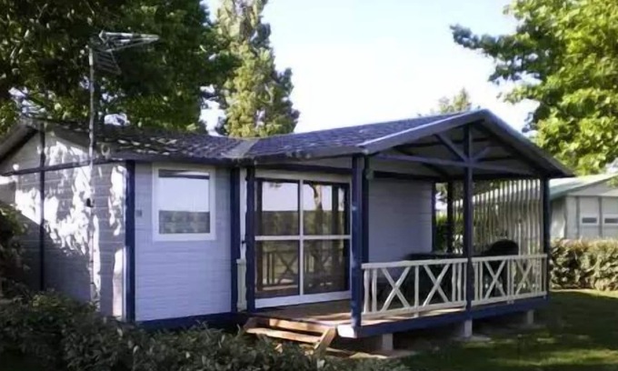Saint-Vincent-sur-Jard Ski Chalet | Camping La Bolée D'Air **** - Chalet for 6 People