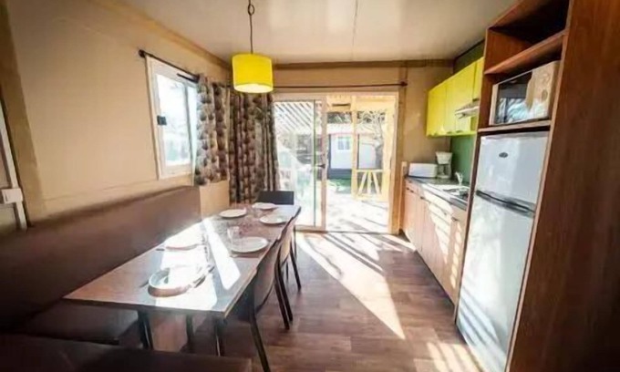 Serignan-Plage Ski Chalet | Camping La Maïre * - Chalet for 6 People