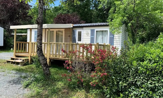 Thiviers House | Camping Le Repaire * - MBH 011 - 3 bedrooms 6 people