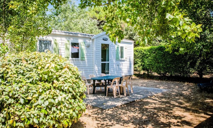 Le Bois-Plage-en-Re House | Camping LES VARENNES * - Mobil-home PLUS 3 chambres 6 personnes