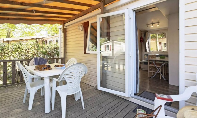 Ghisonaccia House | Camping Marina d'Erba Rossa * - Classic 3-room mobile home for 4 people