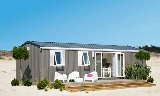 Serignan-Plage House | Camping - Piscine - ccageed