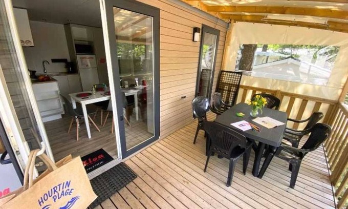 Hourtin House | Camping - Piscine - ccaghca