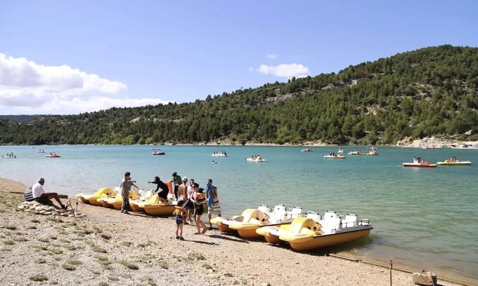 Bauduen House | Camping Tikayan Rives du Lac de Sainte Croix* - Mobile home Tennessy with jacuzzi 2 rooms 2 people Air-conditioned