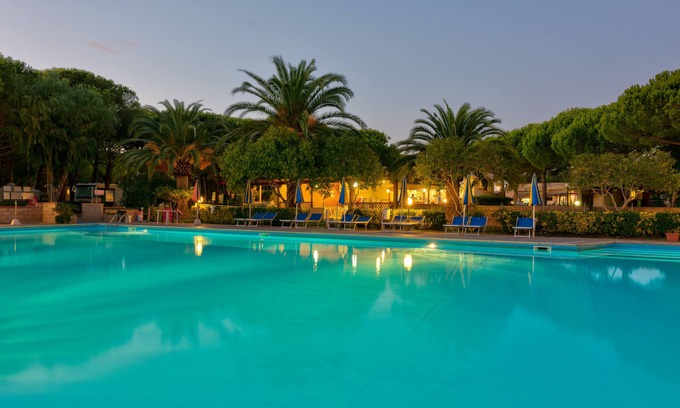 Cecina RV Rental | Camping Village Mareblu