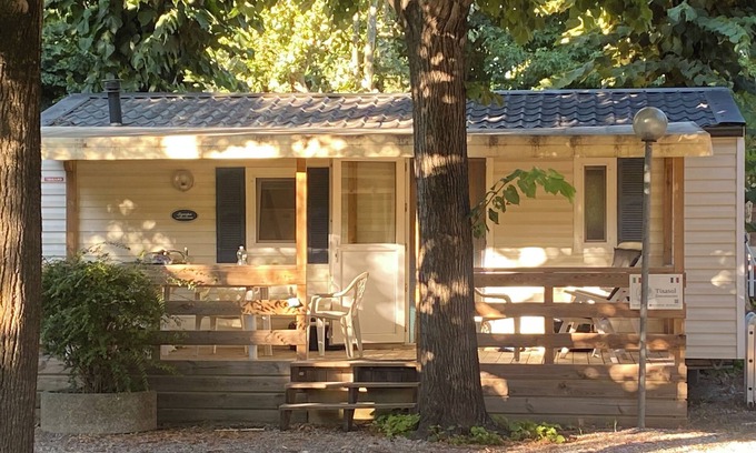 Ameglia Ski Chalet | Campsite chalet near Cinque Terre near sea