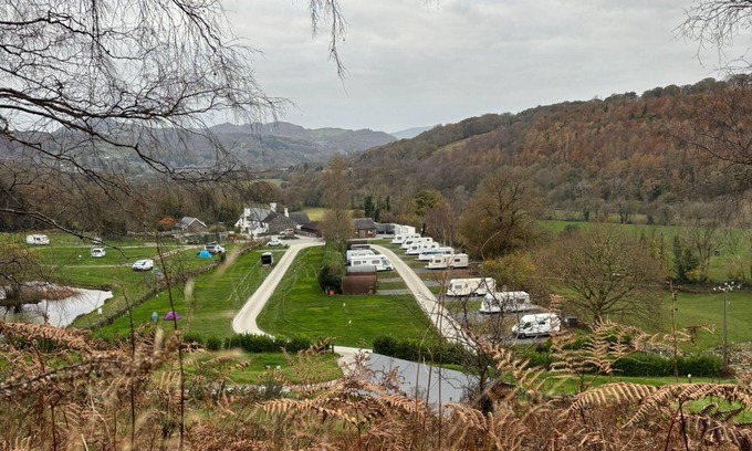 Tabor RV Rental | Campsite close to Dyfi Bike Park,Cader Idris,Mach Loop,Snowdon and Zip World.