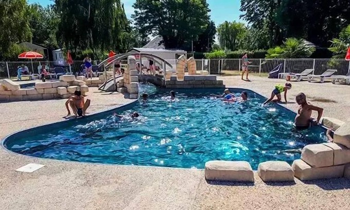 Luynes House | Campsite Flower les Granges* - Comfort Mobile Home 4 Rooms 6 People