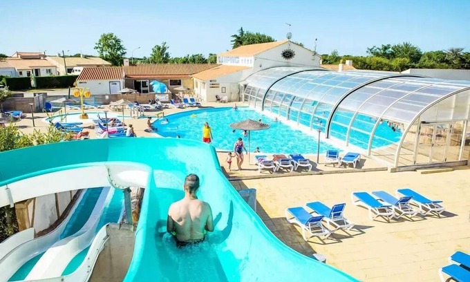 Givrand House | Campsite Le Domaine de Beaulieu* - Mobile home Baltique TV 4 Rooms 6 people