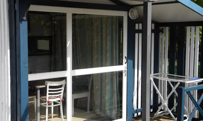 Fumel Ski Chalet | Campsite Les Catalpas * - H 33 CHALET 2 ch Terrace Ground 5 people