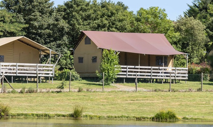 Saint-Julien-des-Landes House | Campsite Village de la Guyonnière * - Safari Lodge 4 Rooms 8 People