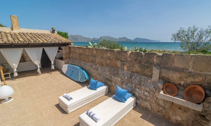 Puerto de Pollensa Ski Chalet | Can Cuarassa - Country House In Port De Pollença