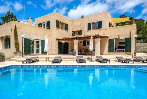 Sant Josep de sa Talaia Villa | Can Moustique