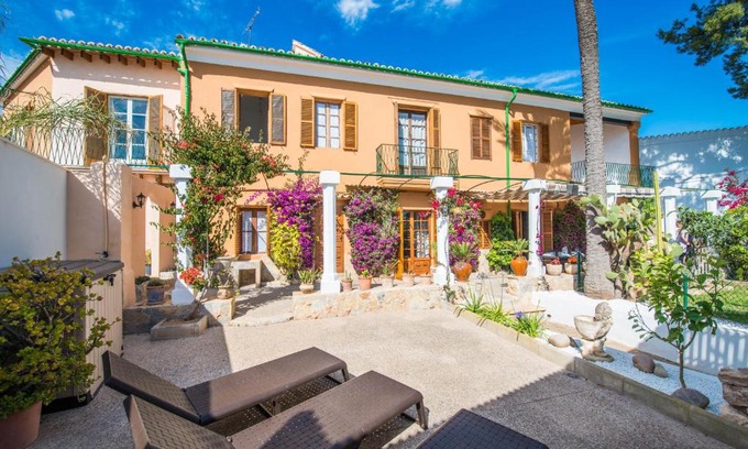 Genova Ski Chalet | Can Rei Des Pla