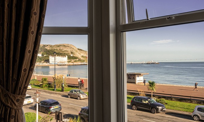 Llandudno Hotel | Can-Y-Bae