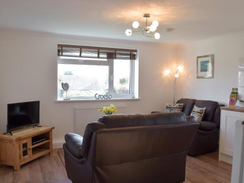 Earby House | Can-Y-Mor - Uk13379