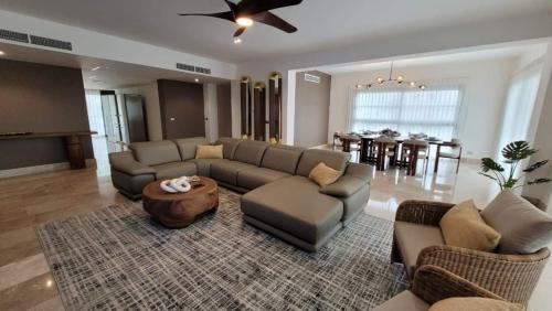 Playa Mujeres Apartment | Cancun Condo La Amada Luxury Frente Al Mar Caribe