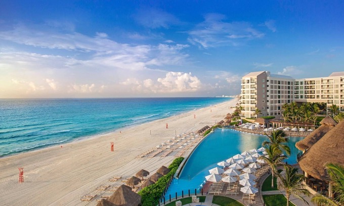 Zona Hotelera Resort | Cancun Large 2 Bedroom Condo