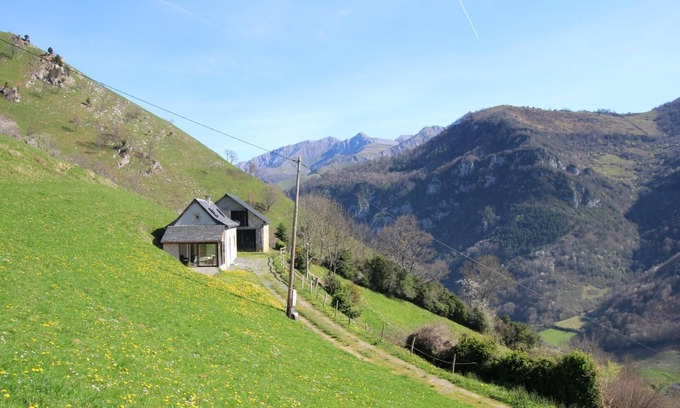 Osse-en-Aspe House | Candau Haut LA Rose - Osse-en-aspe