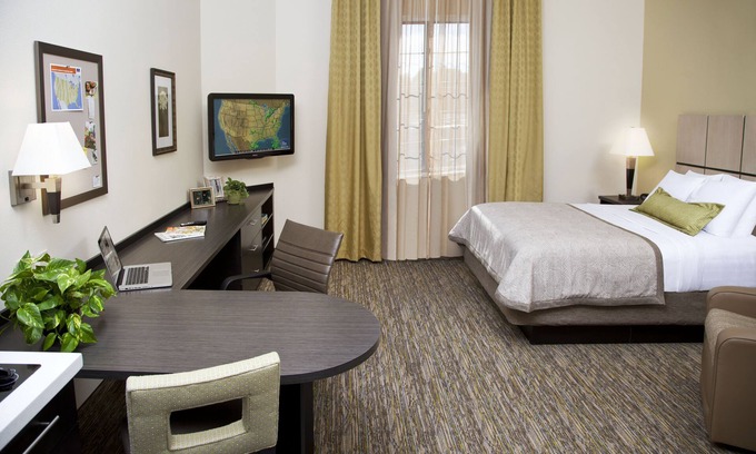 North Little Rock Hotel | Candlewood Suites North Little Rock by IHG