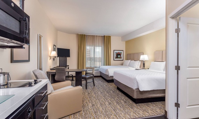 Bethlehem Hotel | Candlewood Suites Bethlehem South by IHG