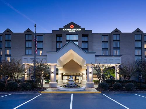 Crestline Heights Hotel | Candlewood Suites - Birmingham - Inverness by IHG